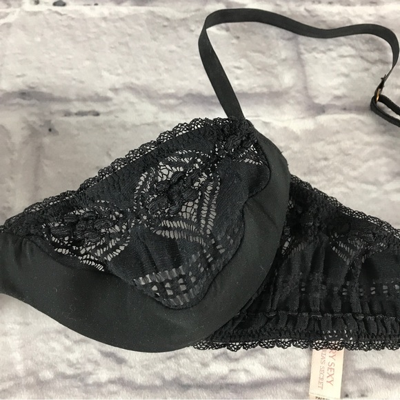 Victoria’s Secret Very Sexy Crochet‎ Bra Push-Up without Padding - Picture 4 of 11